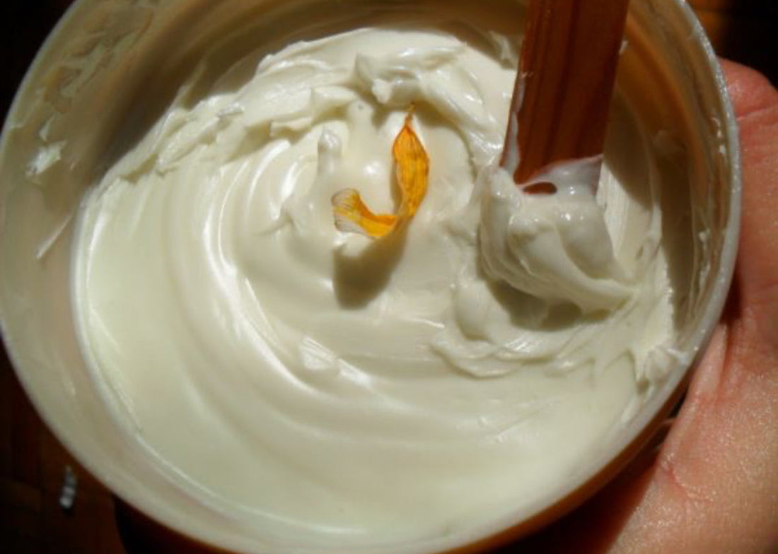 DIY Mango Butter Stretch Mark Cream